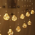 Lampki świąteczne 108LED  biały ciepły, kurtyna świetlna, bombki z drucikami 1.jpg