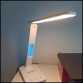 Lampka biurkowa LED 5W lampa na biurko szkolna regulowana zegar data dotykowa1.jpg
