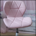 Różowe krzesło  na kółkach obrotowe biała podstawa ekoskóra profilowane ENDO  (2).png