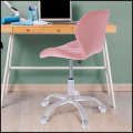 Różowe krzesło  na kółkach obrotowe biała podstawa ekoskóra profilowane ENDO  (3).png