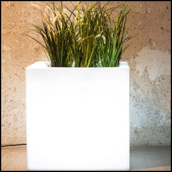Nowoczesna kwadratowa donica podświetlana z tworzywa sztucznego PIXEL POT (3).jpg