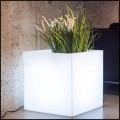Nowoczesna kwadratowa donica podświetlana z tworzywa sztucznego PIXEL POT (5).jpg