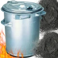 Kubeł metalowy z blachy ocynkowanej odporny na temperaturę na popiół 70 L (4).jpg