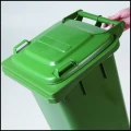 Zielony pojemnik z klapą kubeł kosz na dpady śmieci z atestami 80 L  (7).jpg