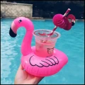 Pływający flaming podstawka dmuchana na kubek, puszkę, napój, drink  uchwyt (5).jpg