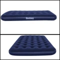 Duży materac dwuosobowy welurowy Bestway miękki 191 × 137 × 22 cm granatowy (4).jpg