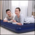 Duży materac dwuosobowy welurowy Bestway miękki 191 × 137 × 22 cm granatowy (11).jpg