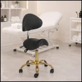 Czarno złote krzesło kosmetyczne siodłowe z oparciem obrotowe regulowane MANNHEIM (11).jpg