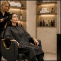 Czarno złoty fotel fryzjerski barberski kosmetyczny ekoskóra BARTON (7).jpg