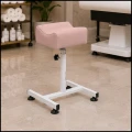 Podnóżek kosmetyczny do pedicure 24x22cm wys. 47-67cm pudrowy róż (1).jpg