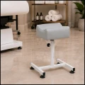 Szary podnóżek kosmetyczny do pedicure 24x22cm wys. 47-67cm (5).jpg