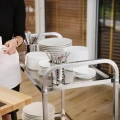 Solidny wózek kelnerski 2 półkowy ze stali nierdzewnej Royal Catering (5).jpg