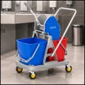 Wózek do mycia podłóg z wyciskarką prasą do mopa płaskiego dwa wiadra 2 x 20 L (4).jpg