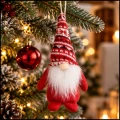 Skr­zat krasnal do zawieszenia święta mikołaj gnom 18cm czapka we wzory (4).jpg