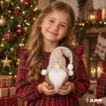 Brązowy skrzat krasnal prezent świąteczny święta mikołaj gnom 32cm czapka (4).jpg