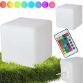 Kwadratowa lampa solarna ogrodowa led biała rgb + pilot kolorowa 40x40cm (9).jpg